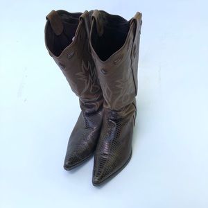 Women’s cowboy boots